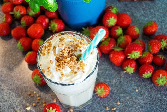 Bien choisir sa whey : le guide complet pour débutants